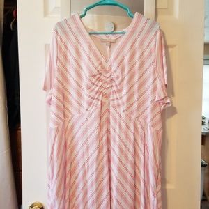 V Neck lighweight dress